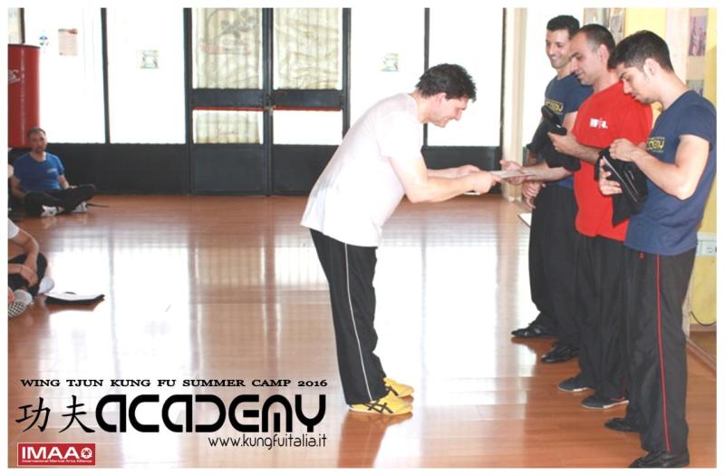 Kung Fu Academy Wing Tjun di Sifu Salvatore Mezzone IMAA Italia scuole di wing chun difesa personale arti marziali Caserta Campania Foggia Puglia Lazio www.kungfuitalia.it (10)